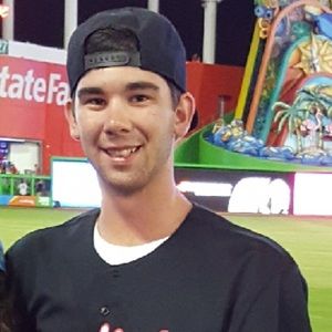 Meet your Posher, Aaron